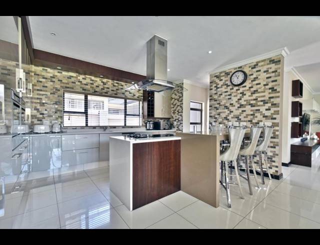 4 BEDROOM HOUSE FOR SALE IN ASPEN HILLS NATURE ESTATE